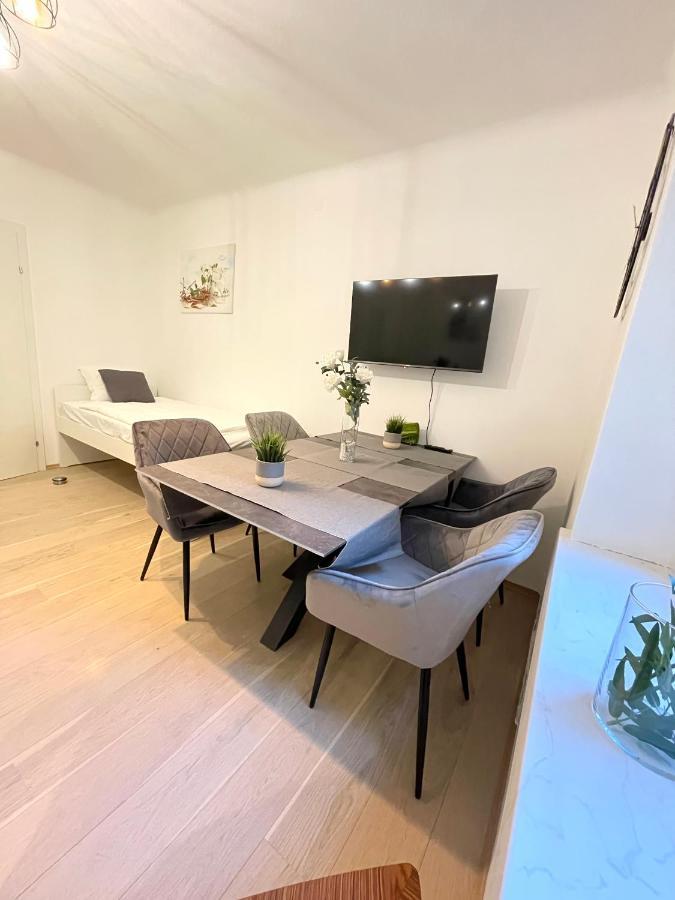 Ein Traum Im Leechwald Naehe Lkh Appartement Graz Buitenkant foto